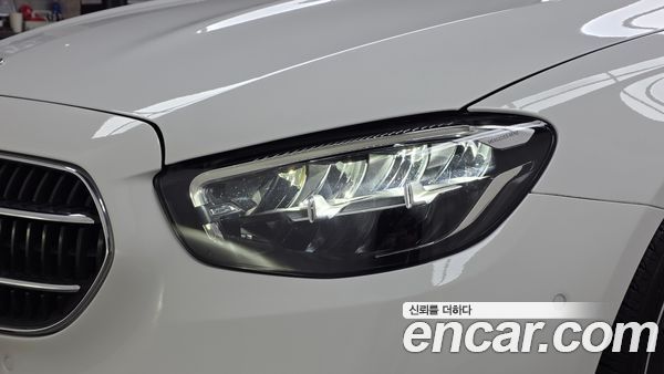 Mercedes-Benz E-Class 2021, фото 7