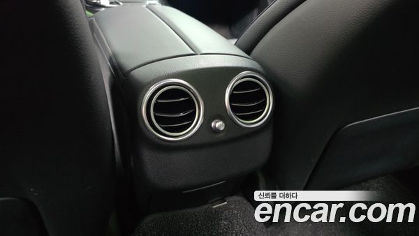 Mercedes-Benz E-Class 2021, фото 29