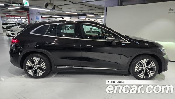 Mercedes-Benz EQE 2026, фото 9