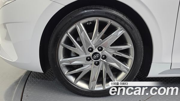 Hyundai Grandeur 2022, фото 5