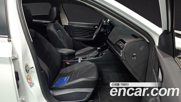 Volkswagen Jetta 2024, фото 16