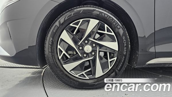 Hyundai Grandeur 2023, фото 5