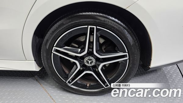 Mercedes-Benz CLA 2021, фото 4