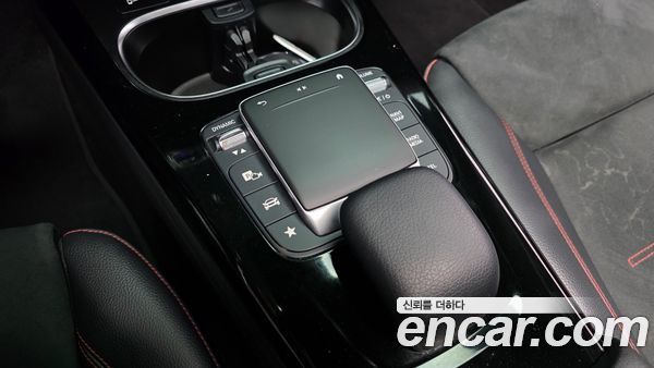 Mercedes-Benz CLA 2021, фото 28