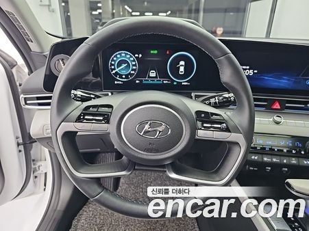 Hyundai Elantra 2021, фото 9