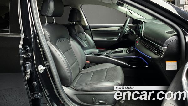 Hyundai Grandeur 2023, фото 16
