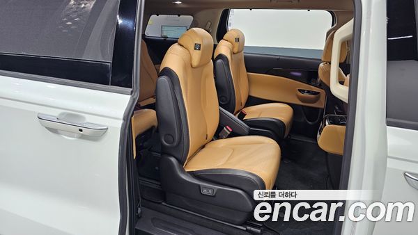 Kia Carnival 2022, фото 15