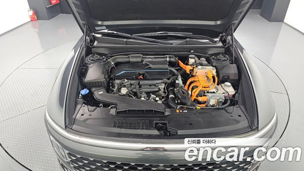 Hyundai Grandeur 2023, фото 6