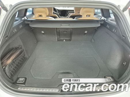 Volvo V60 2026, фото 20