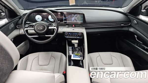 Hyundai Elantra 2022, фото 10