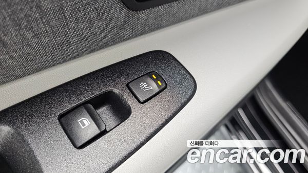 Hyundai Elantra 2022, фото 34