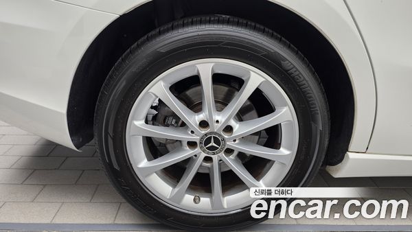 Mercedes-Benz A-Class 2020, фото 5