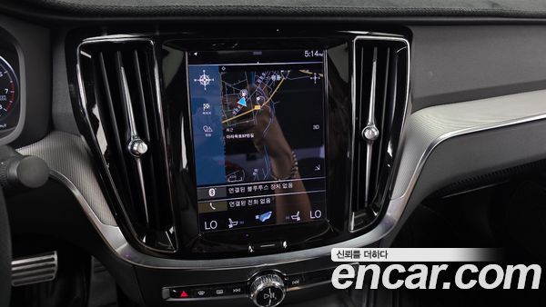 Volvo S60 2022, фото 14
