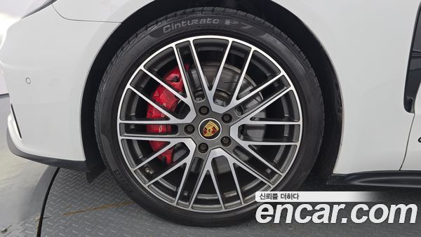 Porsche Panamera 2021, фото 5