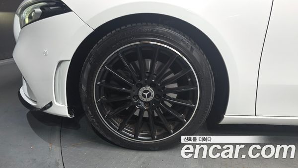 Mercedes-Benz A-Class 2020, фото 5