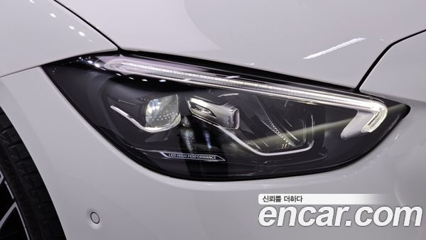 Mercedes-Benz C-Class 2023, фото 8