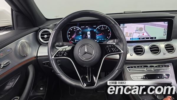 Mercedes-Benz E-Class 2021, фото 20