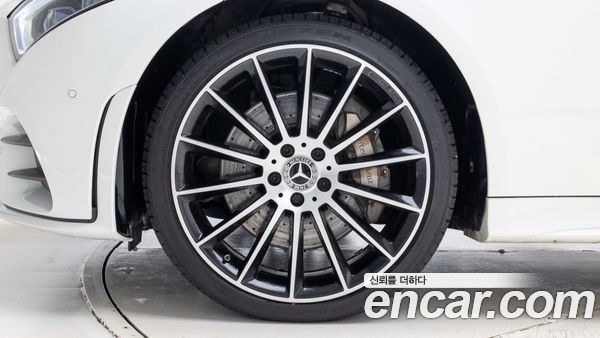 Mercedes-Benz CLS 2021, фото 5