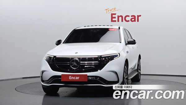 Mercedes-Benz EQC 2020, фото 2