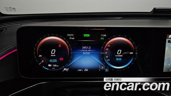 Mercedes-Benz EQC 2020, фото 10