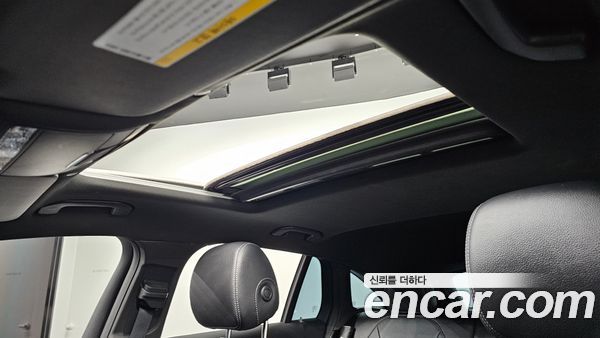 Mercedes-Benz EQC 2020, фото 30