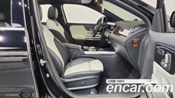 Mercedes-Benz GLA 2021, фото 16