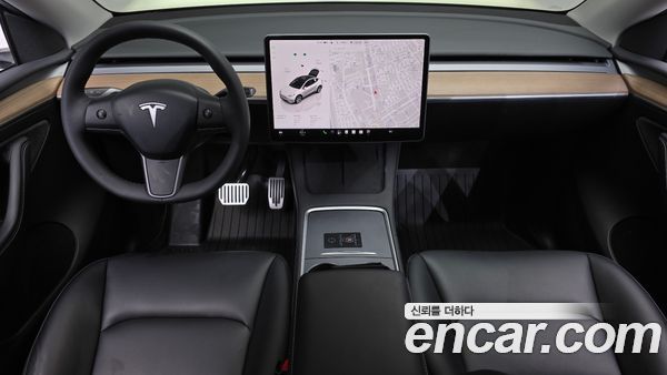 Tesla Model Y 2023, фото 9