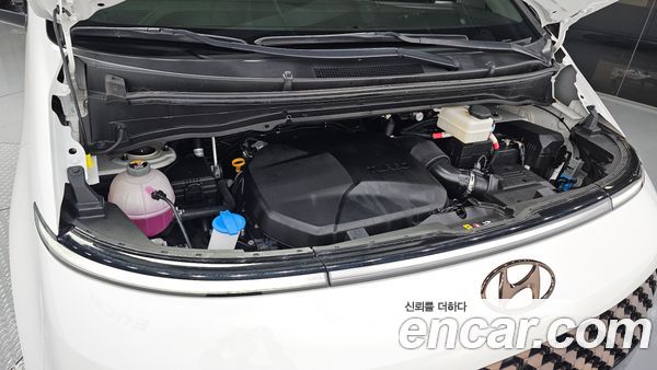 Hyundai Staria 2023, фото 5