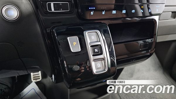 Hyundai Staria 2023, фото 11
