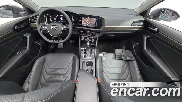 Volkswagen Jetta 2021, фото 10