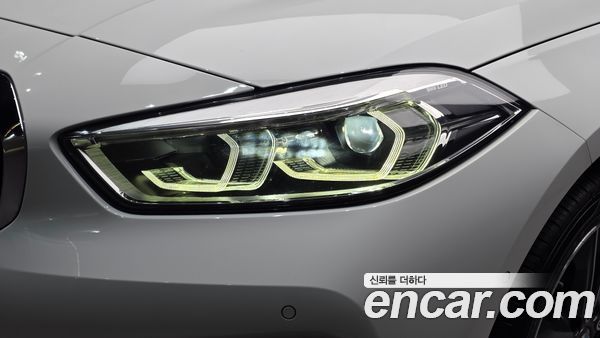 BMW 1 Series 2021, фото 8