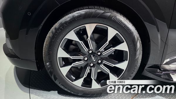 Kia Carnival 2023, фото 5