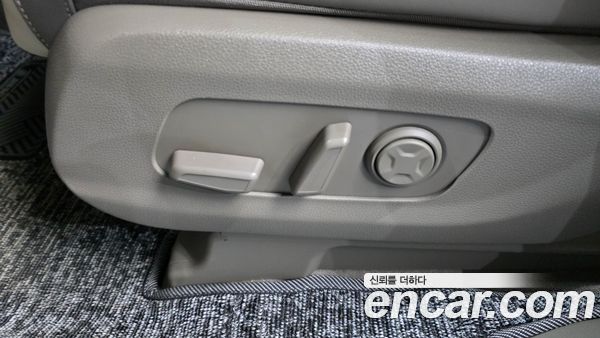 Kia Carnival 2023, фото 31