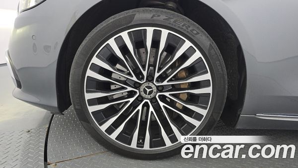 Mercedes-Benz S-Class 2021, фото 5