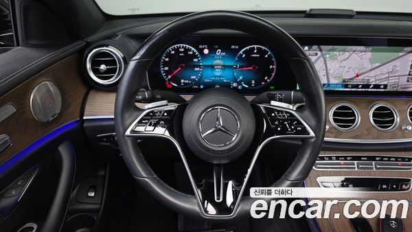 Mercedes-Benz E-Class 2022, фото 14