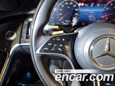 Mercedes-Benz S-Class 2021, фото 9