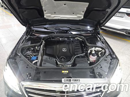 Mercedes-Benz S-Class 2020, фото 6