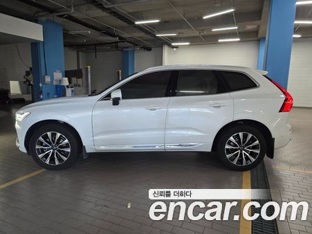 Volvo XC60 2024, фото 5