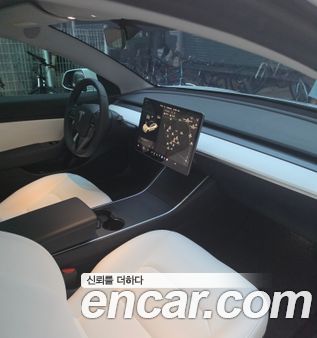 Tesla Model 3 2020, фото 5