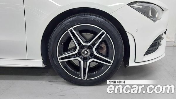 Mercedes-Benz CLA 2023, фото 11