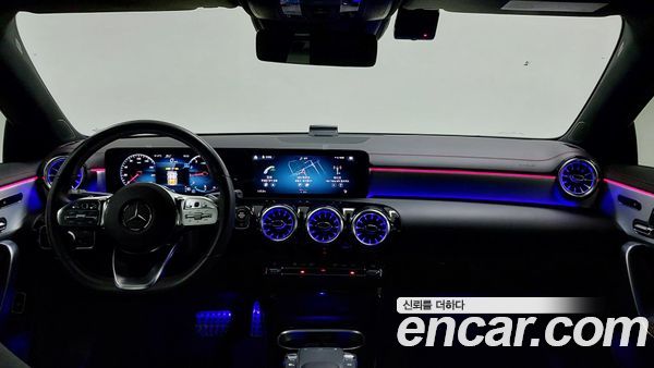 Mercedes-Benz CLA 2023, фото 15