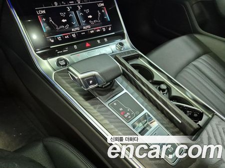 Audi A6 2023, фото 8