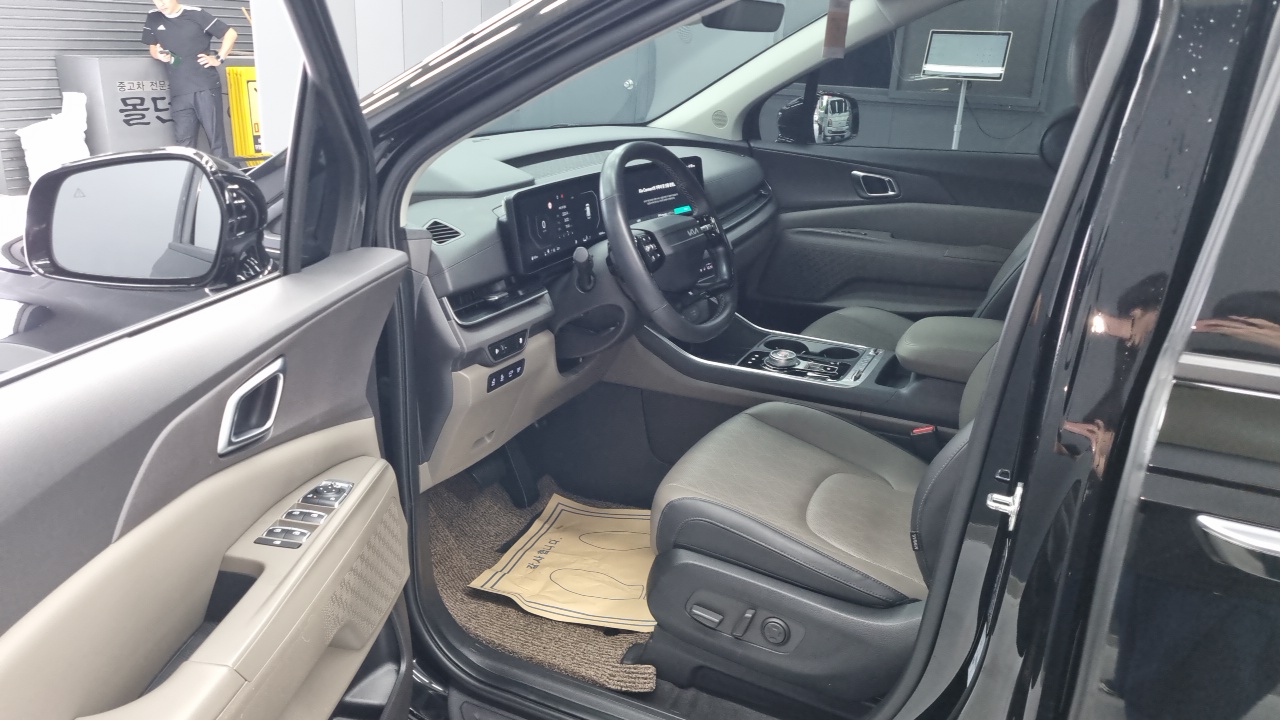 Kia Carnival 2025, фото 7