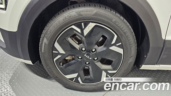 Kia Niro 2023, фото 4