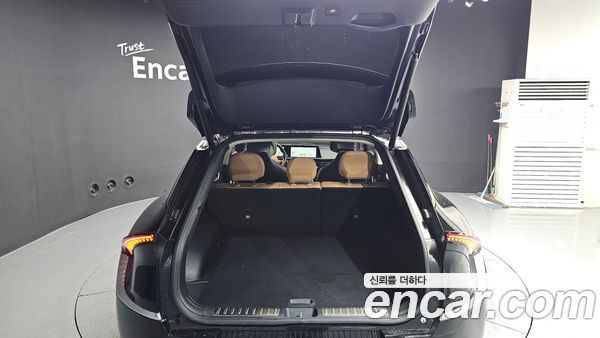 Kia EV6 2023, фото 25