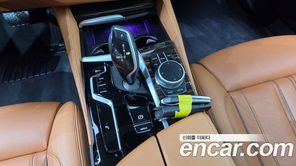 BMW 5 Series 2021, фото 12