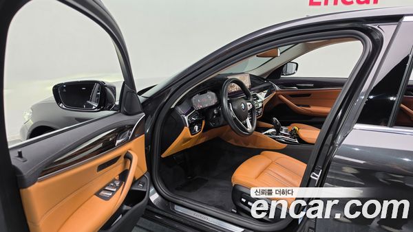 BMW 5 Series 2021, фото 13