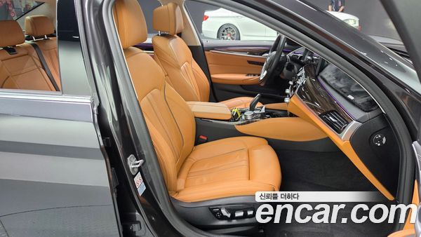 BMW 5 Series 2021, фото 16