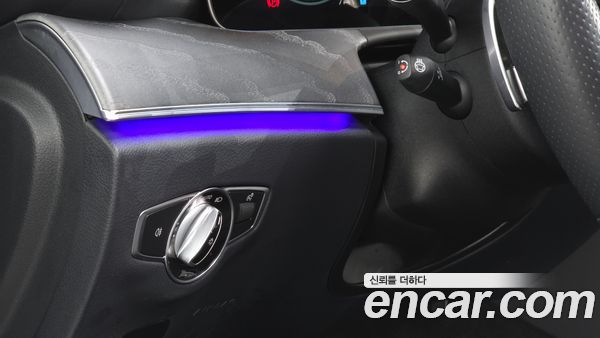 Mercedes-Benz E-Class 2022, фото 21