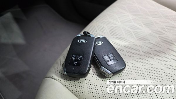 Kia Carnival 2021, фото 20